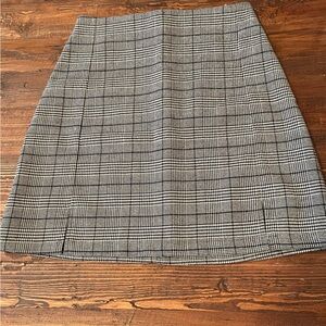 Brandy Melville ladies skirt